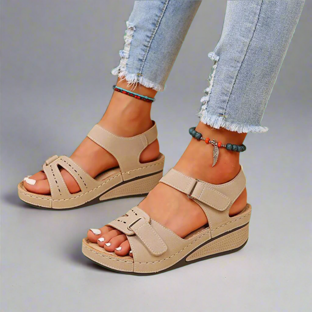 Gudula | Elegant Orthopedic Sandals Made of Soft Material