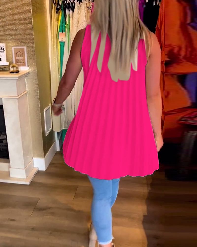 Alana™ - Timeless Ruffled Sleeveless Top