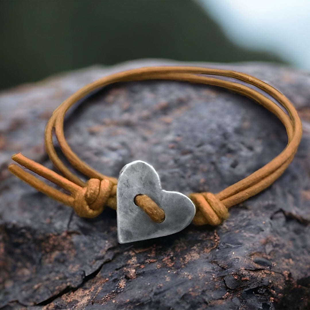 Amour™ – Symbol of Love Bracelet