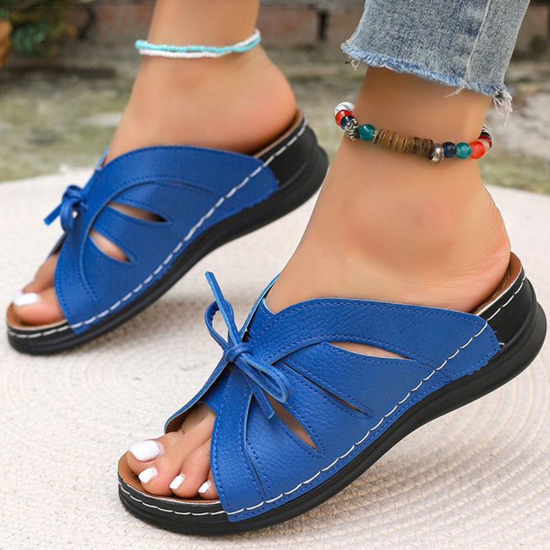 Kamila™ Relaxed Comfort Sandals