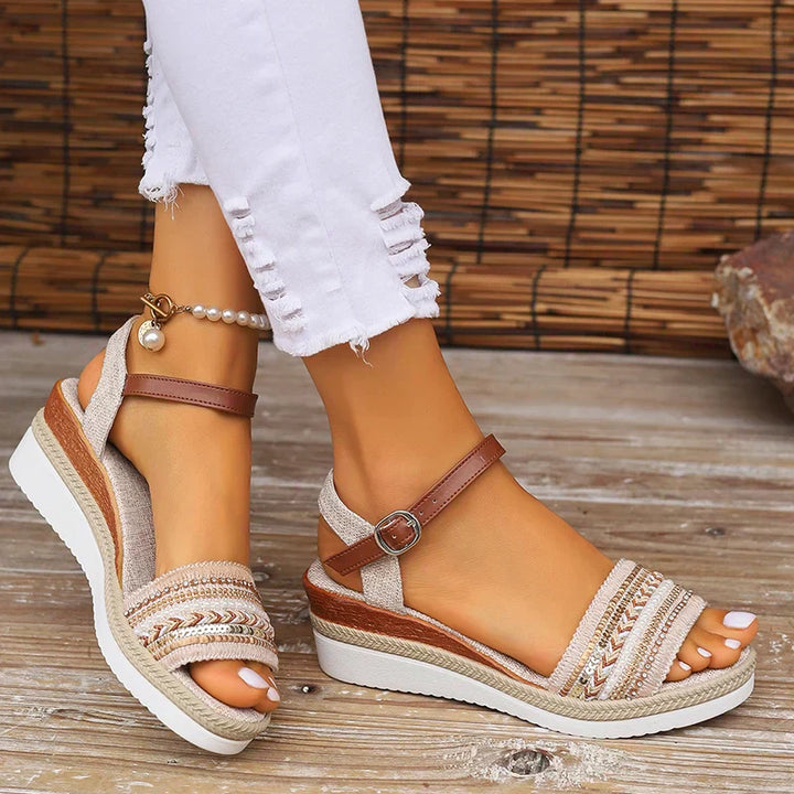 Dacie™ Relaxed Summer Sandals