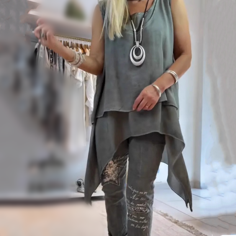 Olive™ - Women's Two-Piece Set: Sleeveless Top and Printed Trousers