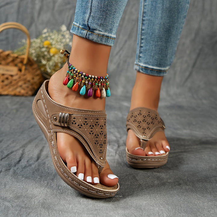 Miraya Light Breezy Sandals