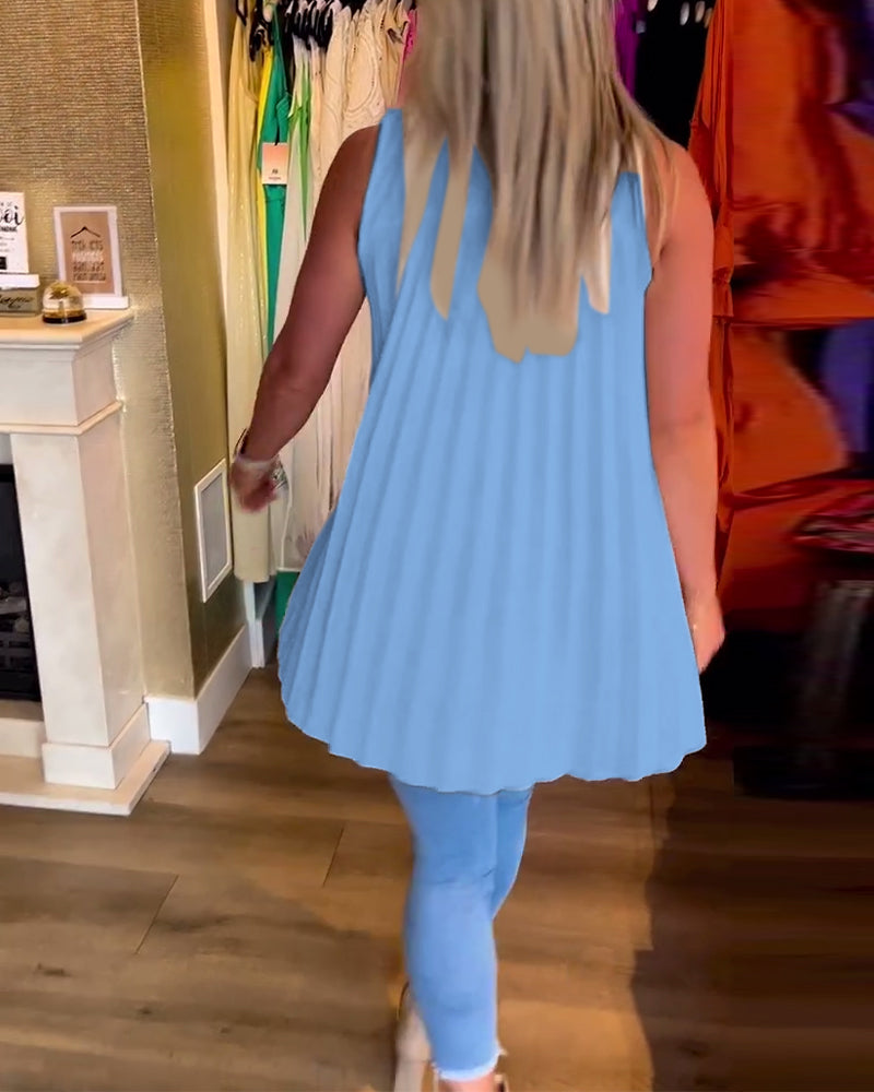 Alana™ - Timeless Ruffled Sleeveless Top