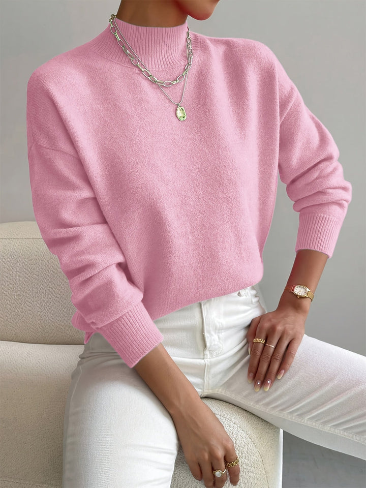 Yvonne – Modern High-Neck Sweater