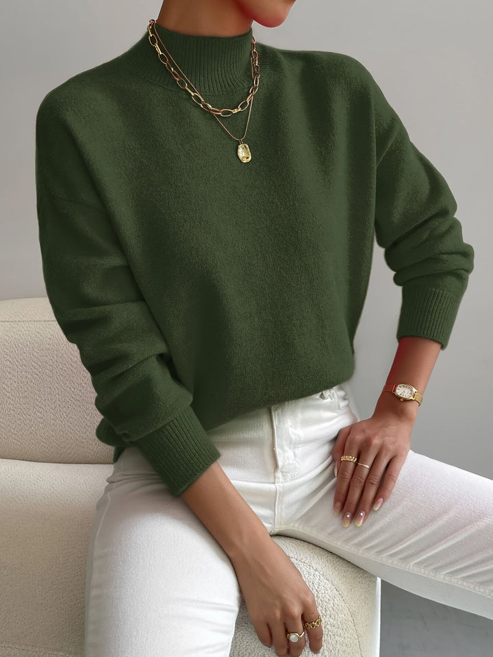 Yvonne – Modern High-Neck Sweater